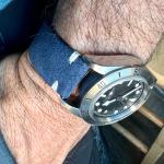 Bracelets de montre gris acier look vintage en cuir 
