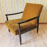 Chaises en bois marron en bois milieu du siècle 