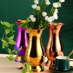 Vases design multicolores à fleurs en acier 