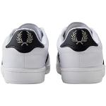 Baskets Fred Perry blanches en cuir en cuir Pointure 42 look fashion pour homme 