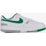 Baskets  Nike blanches Pointure 39 look sportif pour femme 