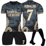 Maillots Real Madrid en jersey look fashion pour fille de la boutique en ligne Amazon.fr 