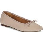 Chaussures casual Geox beiges en cuir Pointure 41 avec un talon jusqu'à 3cm look casual pour femme en promo 