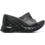Sandales de créateur Givenchy noires en caoutchouc à bouts ronds Pointure 41 pour femme 
