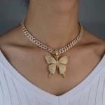 Pendentifs dorés à strass à motif papillons look fashion pour femme 