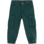 Pantalons cargo Guess Kids verts Taille 9 ans pour garçon de la boutique en ligne Miinto.fr 