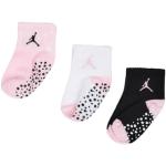 Chaussettes antidérapantes Nike Jordan roses lot de 3 Taille 3 mois look fashion pour fille de la boutique en ligne Amazon.fr 