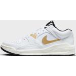 Chaussures de basketball  Nike Jordan blanches Pointure 42,5 en promo 