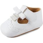 Chaussures premiers pas pour baptême blanches look fashion pour fille 