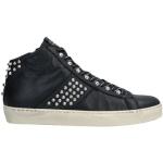 Leather Crown Sneakers Femme.