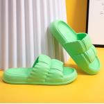 Claquettes de piscine vert clair respirantes pour pieds larges pour femme 