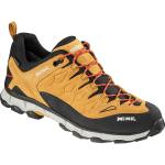 Chaussures de randonnée Meindl Lite Trail jaunes en gore tex imperméables look fashion pour homme 