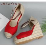 Sandales à talons rouges en caoutchouc à boucles Pointure 34 avec un talon de plus de 9cm plus size look casual pour femme 