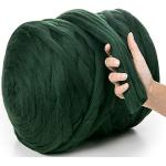 Couvertures vert foncé en laine à pompons 