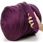 Couvertures violettes en laine à pompons 