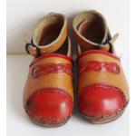 Sabots rouges tressés en cuir en cuir look vintage pour enfant 