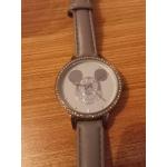 Montres Mickey Mouse Club look fashion 