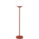 Lampadaires Fermob rouges made in France 
