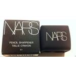 Taille crayons de maquillage Nars cosmetics noirs 