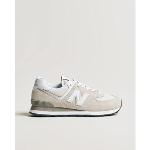 Baskets basses New Balance 574 look casual pour homme 