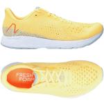 Chaussures de running New Balance jaunes en caoutchouc respirantes Pointure 44 pour homme en promo 