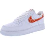 Chaussures de basketball  Nike Air Force 1 blanches Pointure 37,5 look fashion pour femme 