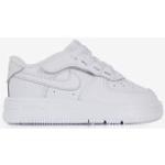 Chaussures Nike Air Force 1 blanches Pointure 19,5 pour enfant 