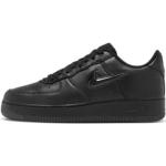 Baskets  Nike Air Force 1 pour homme 