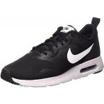 Chaussures de running Nike Air Max Tavas blanches Pointure 42 look casual pour homme 
