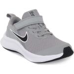 Baskets  Nike Star Runner grises Pointure 34 avec un talon jusqu'à 3cm pour enfant 