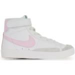 Chaussures de sport Nike Blazer Mid '77 blanches Pointure 35 pour femme 
