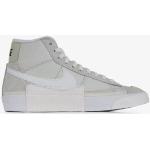 Chaussures de sport Nike Blazer Mid '77 blanches Pointure 38,5 pour homme 