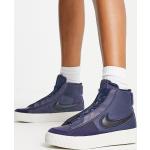 Baskets semi-montantes Nike Blazer bleu marine en caoutchouc à lacets Pointure 38 look casual pour femme en promo 