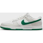Chaussures Nike Dunk Low beiges Pointure 40,5 