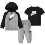 Survêtements Nike 6 blancs Taille 3 ans look sportif pour garçon de la boutique en ligne Amazon.fr 