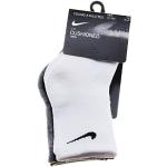 Leggings Nike blancs look fashion pour fille de la boutique en ligne Amazon.fr 