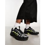Baskets à lacets Nike P-6000 noires en caoutchouc à lacets Pointure 36 look casual pour femme 