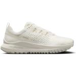 Chaussures de running Nike Pegasus blanches en fil filet légères Pointure 42 pour homme en promo 