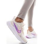 Baskets à lacets Nike Downshifter rose fushia en caoutchouc à lacets Pointure 38,5 look casual pour femme 