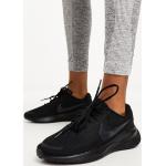 Baskets à lacets Nike Revolution noires en caoutchouc à lacets Pointure 36 look casual pour femme 