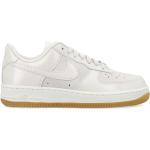 Baskets  Nike blanches Pointure 42,5 look sportif pour femme 