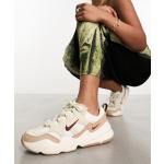 Baskets basses Nike Tech blancs cassés en caoutchouc Pointure 37,5 look casual pour femme en promo 