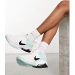 Chaussures de salle Nike Zoom blanches en caoutchouc légères Pointure 42,5 pour femme en promo 