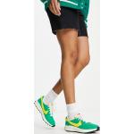 Baskets Nike Waffle vertes en cuir vintage à lacets Pointure 36 look casual pour femme en promo 
