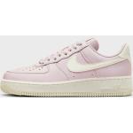 Chaussures Nike Air Force 1 roses Pointure 37,5 en promo 