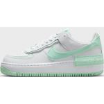 Chaussures Nike Air Force 1 Shadow blanches Pointure 38 en promo 