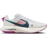 Chaussures de running Nike ZoomX blanches pour femme en promo 