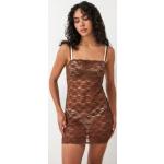 Out From Under Stretch Lace Slip Dress en Chocolate taille: Medium