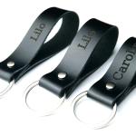 Porte-clés noirs en cuir en cuir personnalisés 