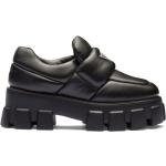 Chaussures casual de créateur Prada noires en caoutchouc à bouts ronds Pointure 41 look casual pour femme 